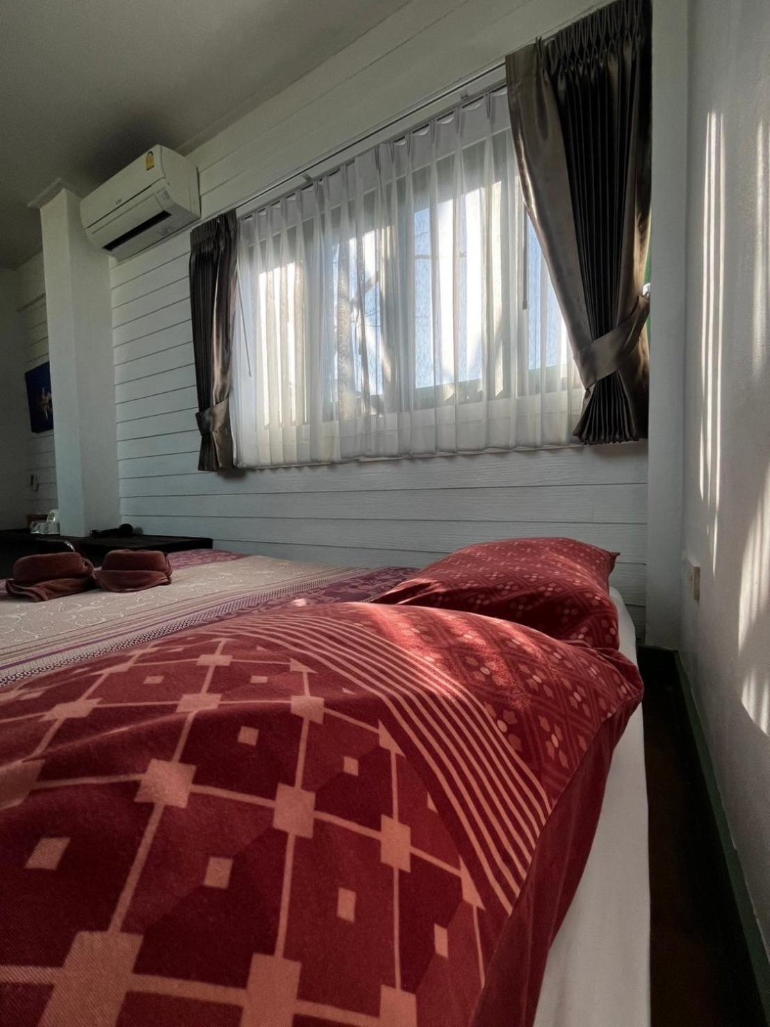 Goodmorning By Tamarind Hostel Phra Nakhon Si Ayutthaya Exterior photo