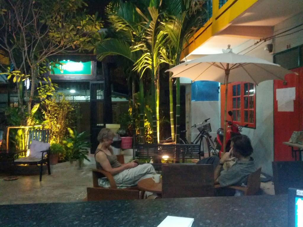 Goodmorning By Tamarind Hostel Phra Nakhon Si Ayutthaya Exterior photo