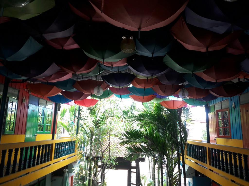 Goodmorning By Tamarind Hostel Phra Nakhon Si Ayutthaya Exterior photo