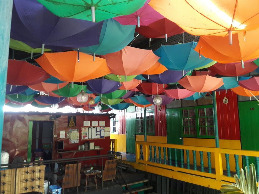 Goodmorning By Tamarind Hostel Phra Nakhon Si Ayutthaya Exterior photo