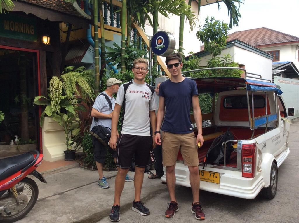 Goodmorning By Tamarind Hostel Phra Nakhon Si Ayutthaya Exterior photo