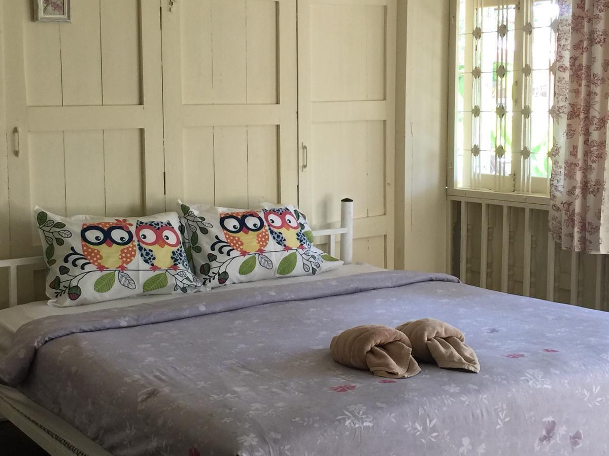 Goodmorning By Tamarind Hostel Phra Nakhon Si Ayutthaya Exterior photo