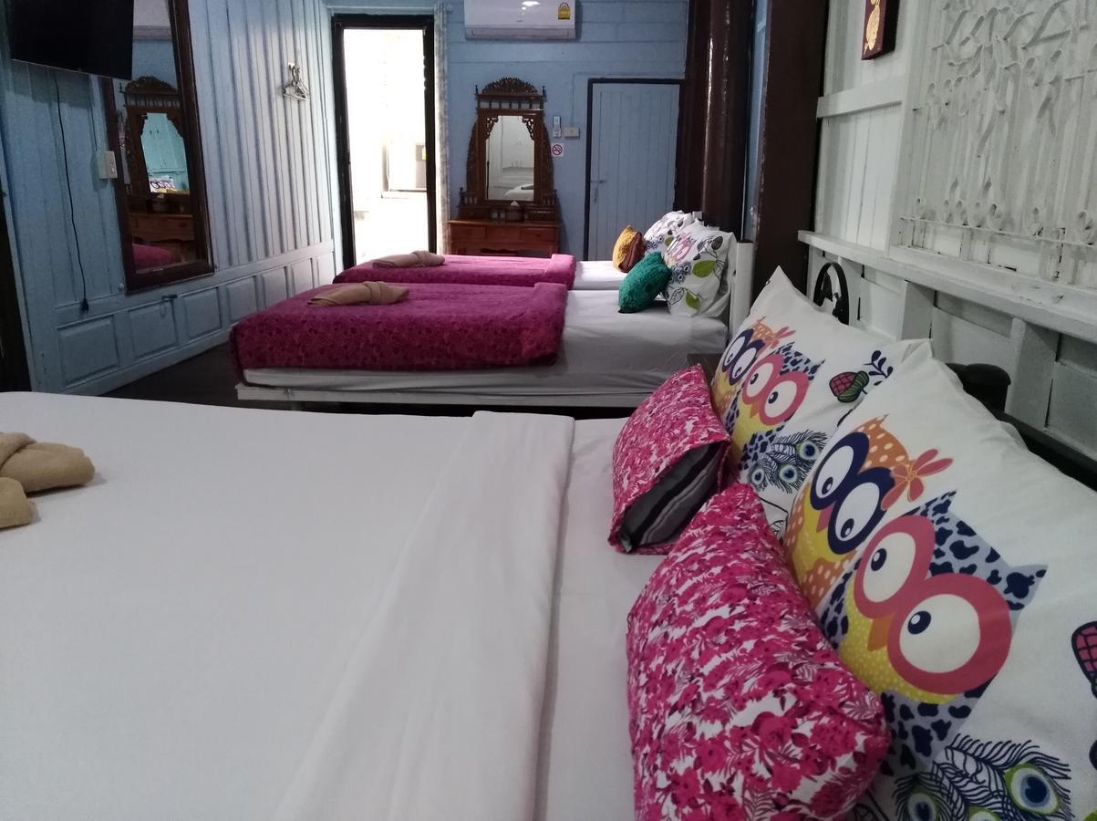 Goodmorning By Tamarind Hostel Phra Nakhon Si Ayutthaya Exterior photo